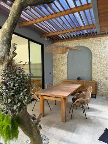 New, Sevilla, Modern 2 Bedroom, * Sanur (Bali)